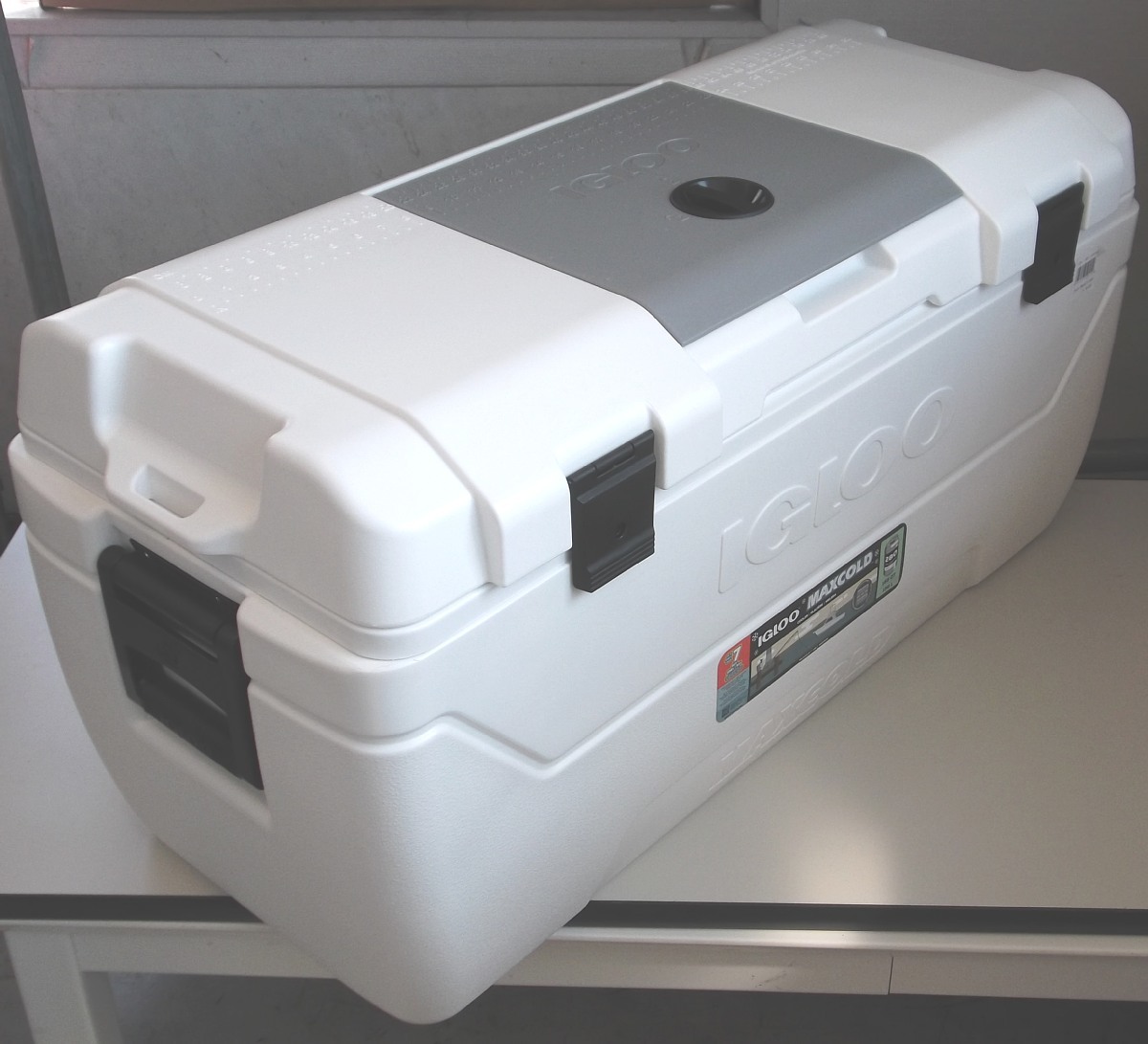 【お買い得，大人気】 展示品 IGLOO イグルー クーラーボックス マックスコールド 156L 165QT クーラーBOX(70L～)｜売買されたオークション情報、yahooの商品情報をアーカイブ公開 - オークファン 70L～