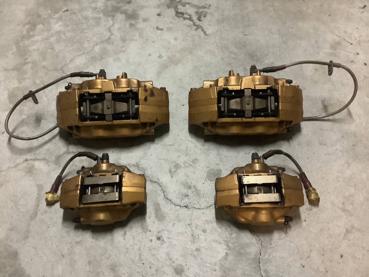 レガシィ ブレンボキャリパー中古セット_4
