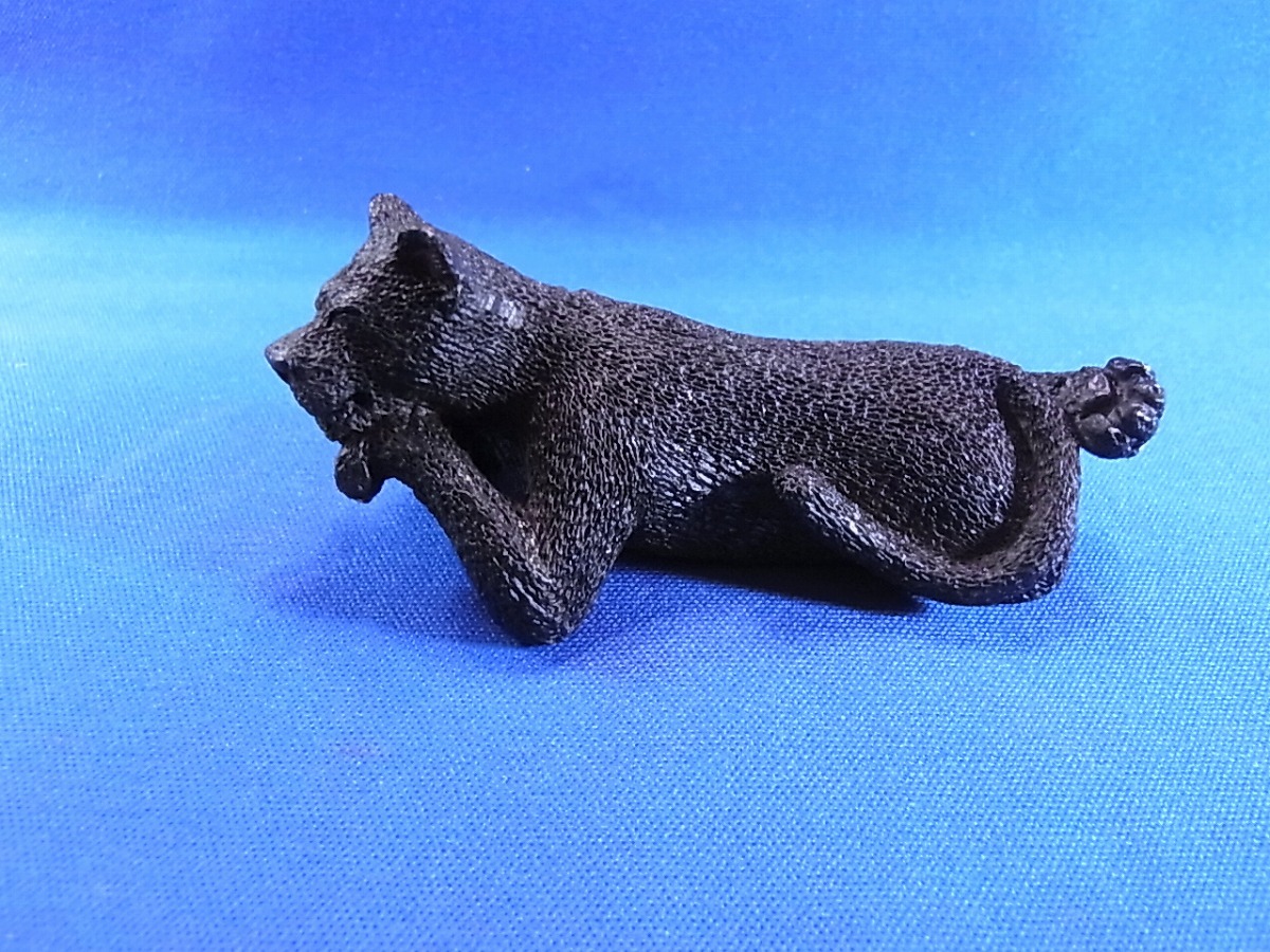 ユージン 朝隈俊男シリーズ 動物の気持ち クロヒョウ 黒ヒョウ 生き物 売買されたオークション情報 Yahooの商品情報をアーカイブ公開 オークファン Aucfan Com