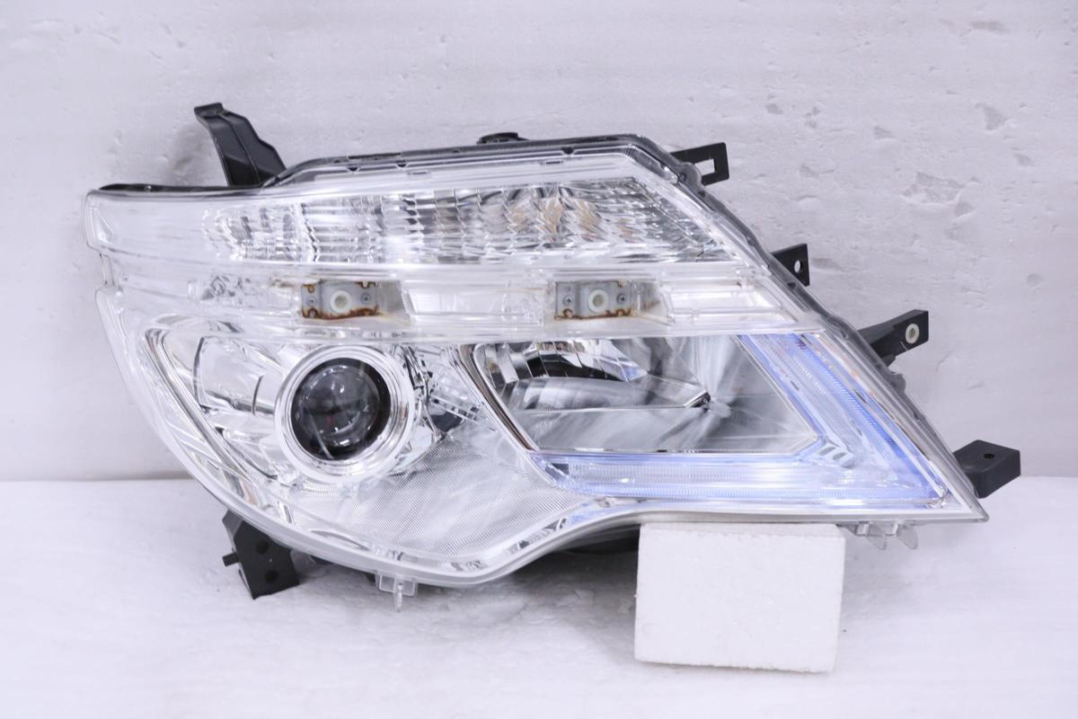 セレナ 後期 C26系 ヘッドライト c26 C26 ☆点灯OK☆日産純正 純正LED