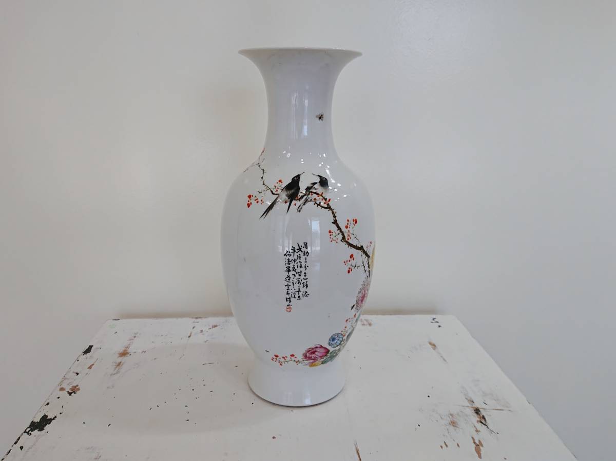 人気定番，本物保証 中国花器 白磁花瓶「花鳥」⌒◇⌒ 40年程前