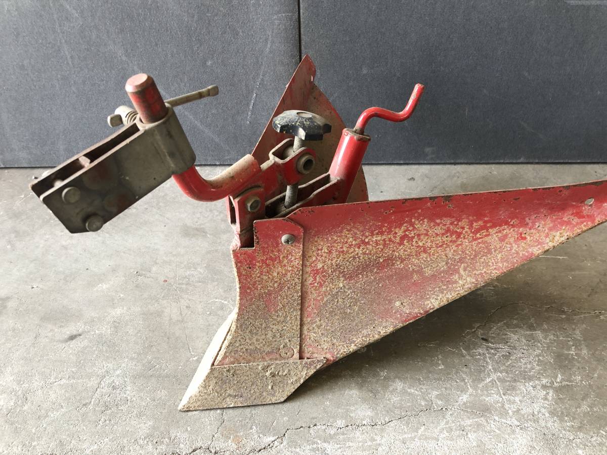 管理機用 うねたて器 培土器 溝浚器 谷揚げ 畝立て器 取付金具付き パーツ 売買されたオークション情報 Yahooの商品情報をアーカイブ公開 オークファン Aucfan Com