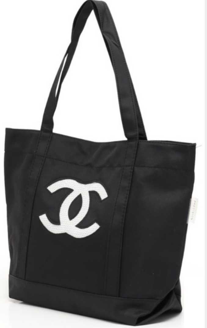 CHANEL トートバッグ　ノベルティ　スパンコールナイロン　ブラック シャネル ノベルティ スパンコール トートバッグ｜Yahoo!フリマ（旧