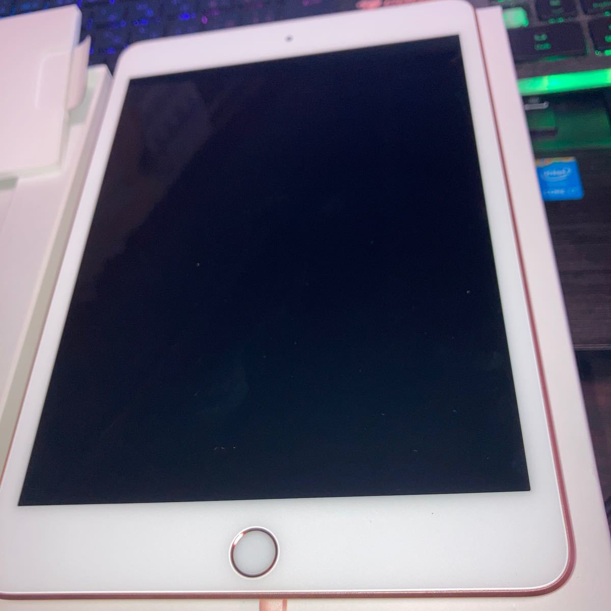 ほぼ未使用】iPad mini 5 256GB 付属品完品 Cellular SIMロック解除