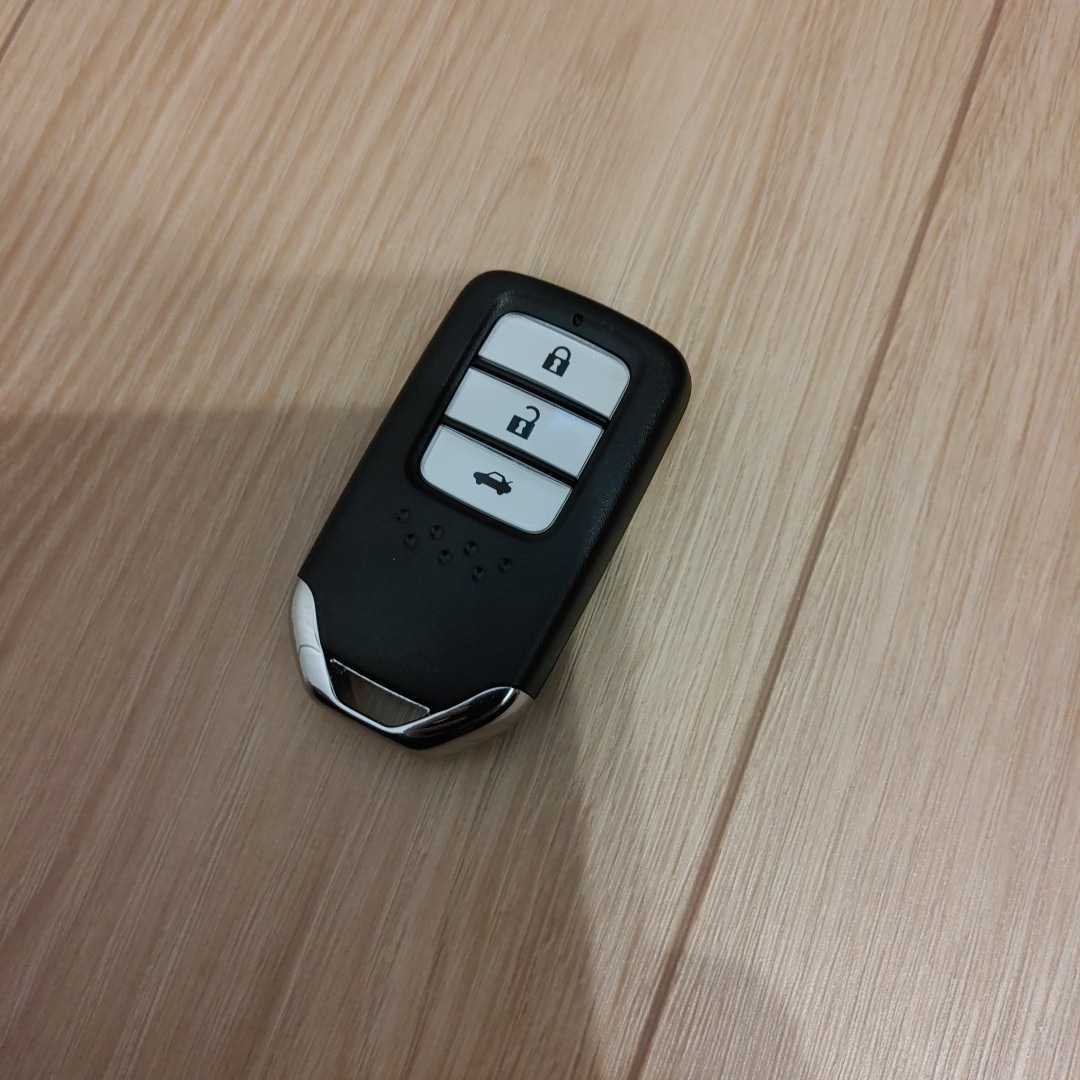 スマートキー ホンダ ホンダ純正 72147-TEC-J31 トランク 3ボタン