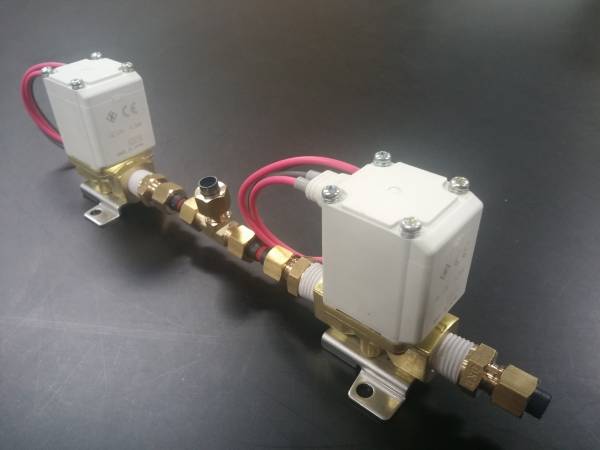 大得価，定番人気 ◇ 激安即納！新品電磁弁！エアサスセット！◇