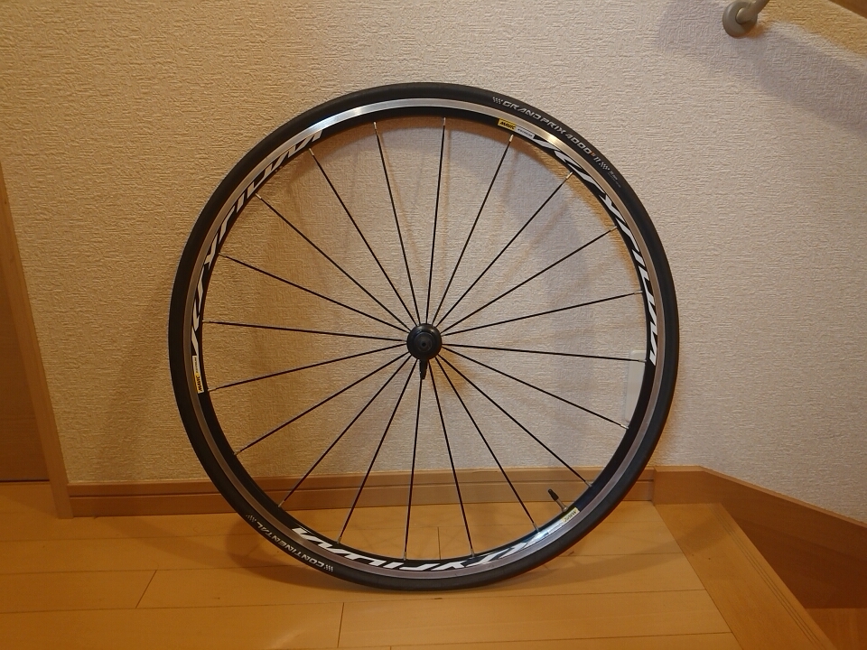 【品質保証，限定セール】 MAVIC キシリウムエリート ナローリム C15 前後タイヤ付 シマノフリー１１速(27インチ、700C)｜売買されたオークション情報、yahooの商品情報をアーカイブ公開 - オークファン ホイール（完組、手組）