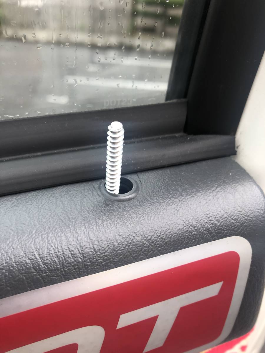 ハイゼットトラック ハイゼットジャンボs0系メッキドアロックピン2本セット S1p S211p ラスト2セット ダイハツ用 売買されたオークション情報 Yahooの商品情報をアーカイブ公開 オークファン Aucfan Com