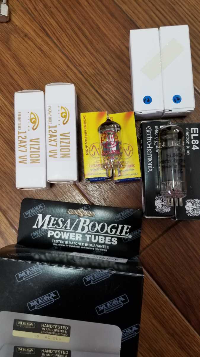 中古美品 Hughes&Kettner tubeMeister deluxe 20 head 真空管ギターヘッドアンプ おまけ付き！