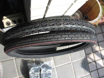 店舗の在庫 国内メーカー ダンロップ製 スーパーカブ等用 新品 2.25-17