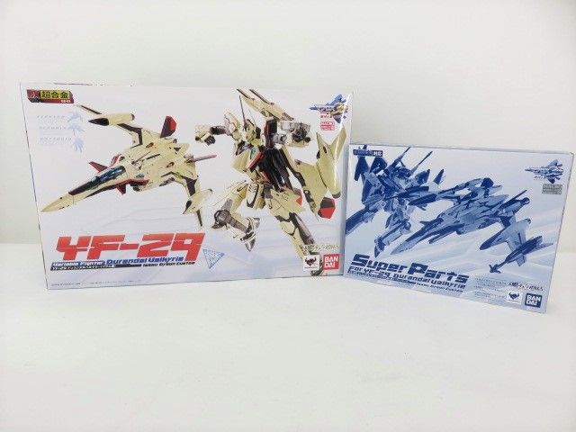 067/ DX超合金 YF-29 デュランダルバルキリー イサム機＋スーパー