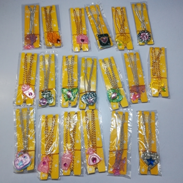 mBH447b [大量] カバヤ セボンスター ネックレス ブレスレット リング 他 | ホビー L セボンスター | ネックレス 賞味期限2025年09月5個バラ売りカバヤ 5個 -カバヤセボンスターの中古品・新品