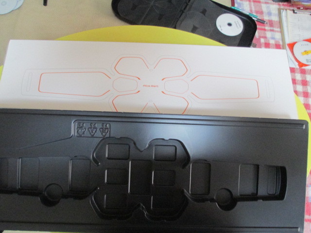 アブズベルト SIXPAD S⁄M⁄Lサイズ中古 新品純正ジェルシート3