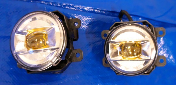 スバル SUBARU 純正 オプション LEDフォグランプ（イエロー）WRX