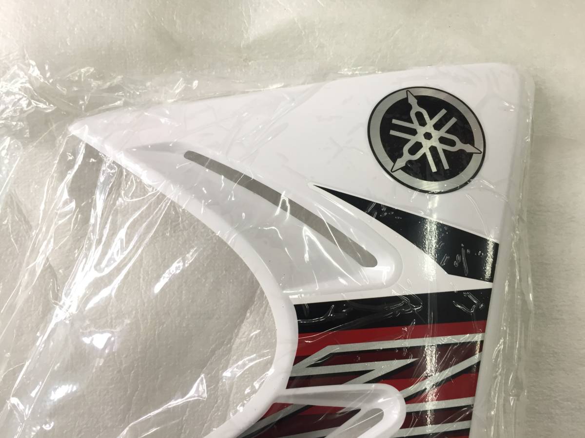 新品】ヤマハ純正 XTZ125 タンクシュラウド右 白 1SB-Y137X-01 /検索用
