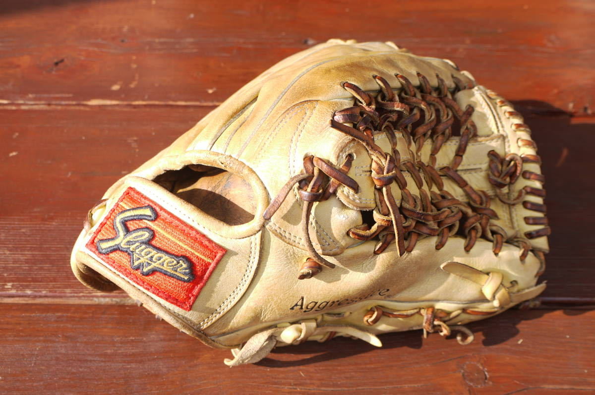 低価，100%新品 久保田スラッガー Slugger 軟式 外野手用 大人用 黄色 KSN-ML-1 赤ラベル 送料1000円(外野手用)｜売買されたオークション情報、yahooの商品情報をアーカイブ公開 - オークファン 大人用