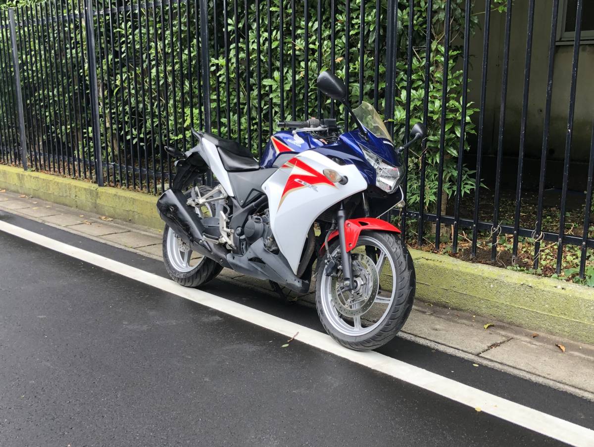 CBR250R MC41 トリコロール CBR250R 前期 ホンダ 125R 左サイド 