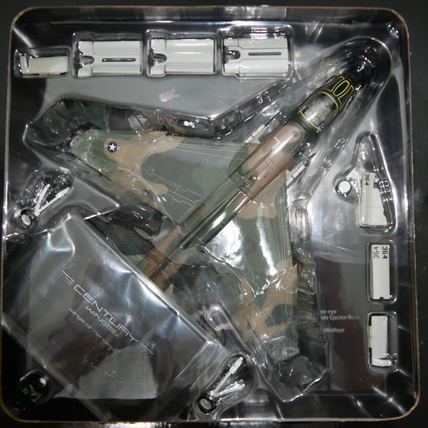 II Century Wings A-7E 1⁄72 Diecast Corsair | 1:72 Model A-7