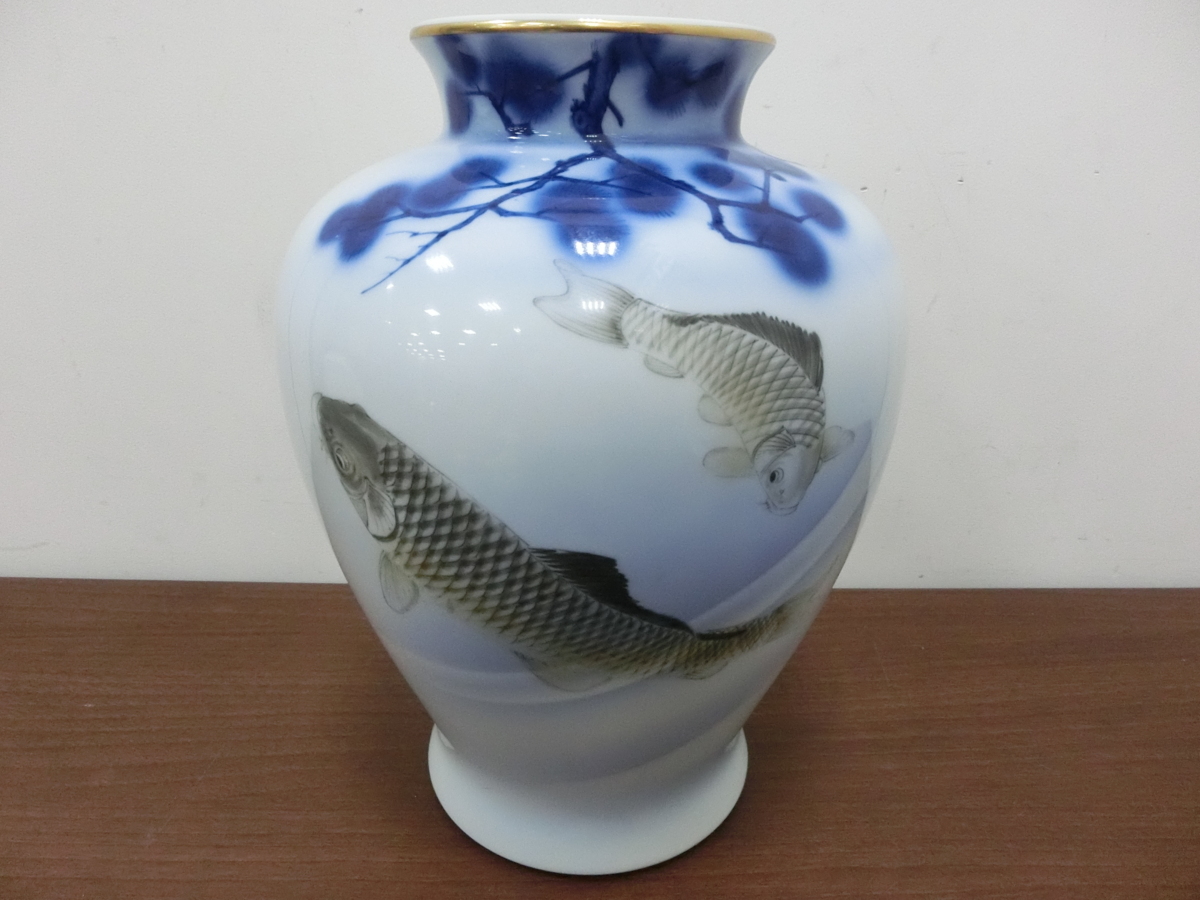 深川製磁 美術有田焼 松鯉 花瓶 宮内庁御用達 松に双鯉 大花瓶 深川製