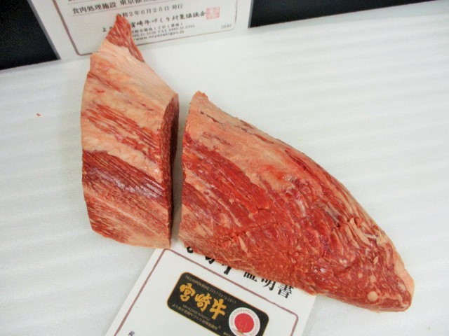 仙台牛A５ 超特肩ロースすき焼き ２ｋｇ ３，１４ｋｇ 2kg ◆◇宮崎牛A５　超特ブリスケ芯（ＢＭＳ１１）　１，１４ｋｇ　◇◆