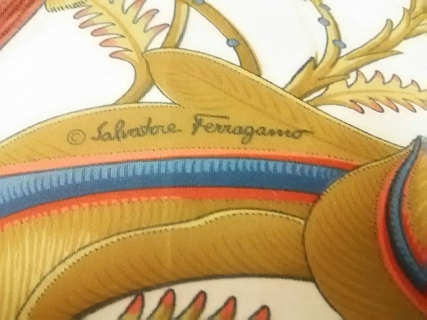 サルバトーレフェラガモ SalvatoreFerragamo 折りたたみ傘 ガンチーニ