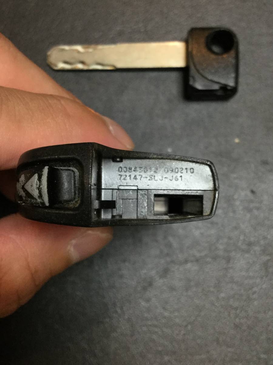 HD7033 送料全国180円 ホンダ スマートキー キーレス 4つボタン 4B
