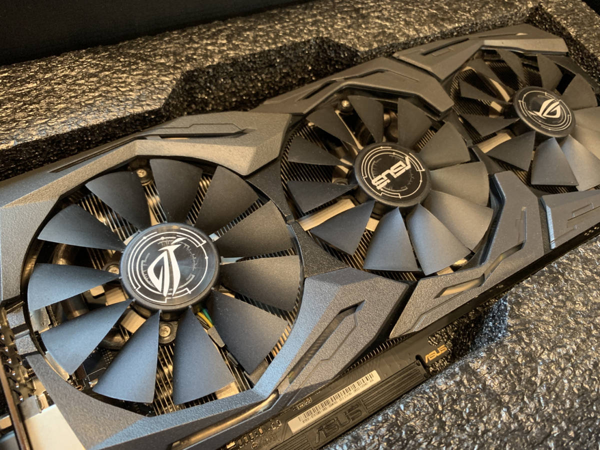 ASUS ROG STRIX-GTX1080-A8G-GAMING 【送料無料】_2