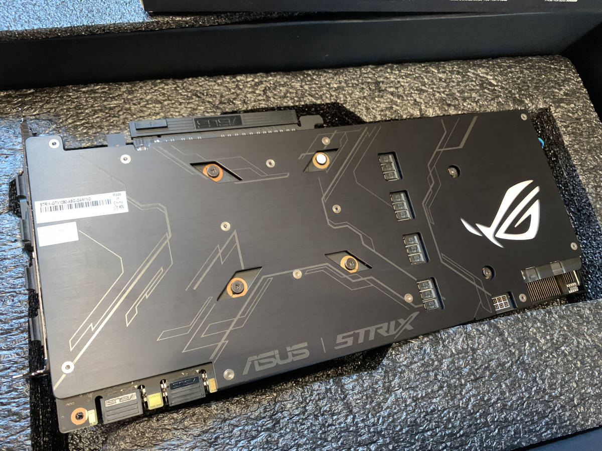 ASUS ROG STRIX-GTX1080-A8G-GAMING 【送料無料】_3