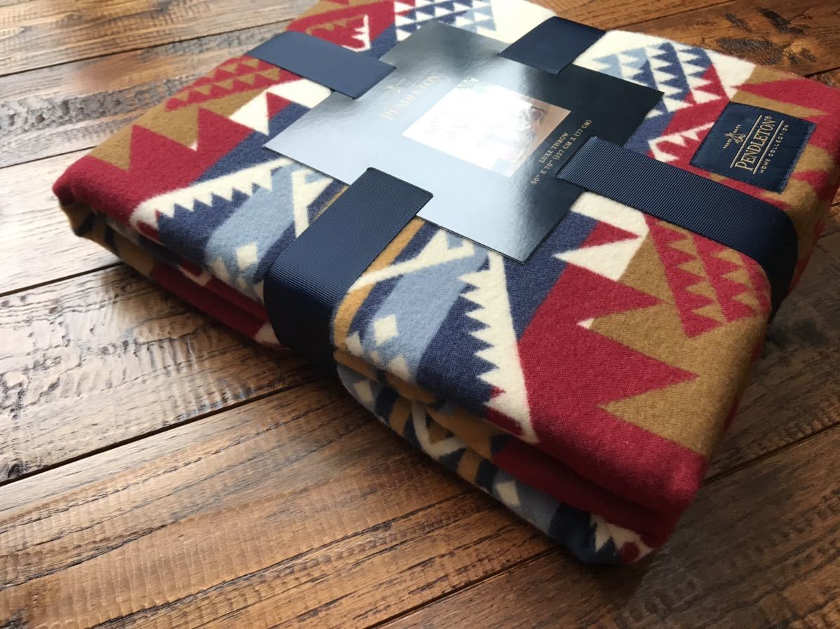 送料込！新品未使用未開封 大人気 ペンドルトン 大判 ひざかけ ブランケット PENDLETON （127cm×177cm） PENDLETON ペンドルトン ブランケット 新品未使用ペンドルトン 早い者勝ち 送料無料ペンドルトン