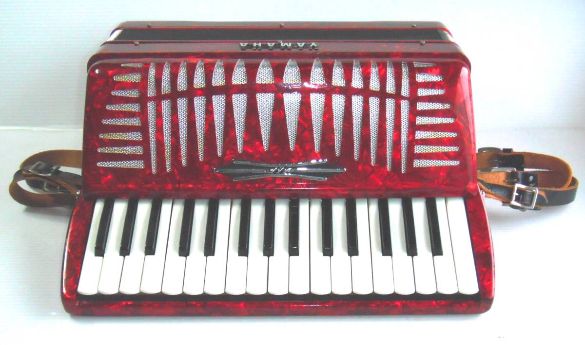 点検・修正完了品・Yamahaアコーディオン(赤）⑤ ヤマハ 分解.整備完了 