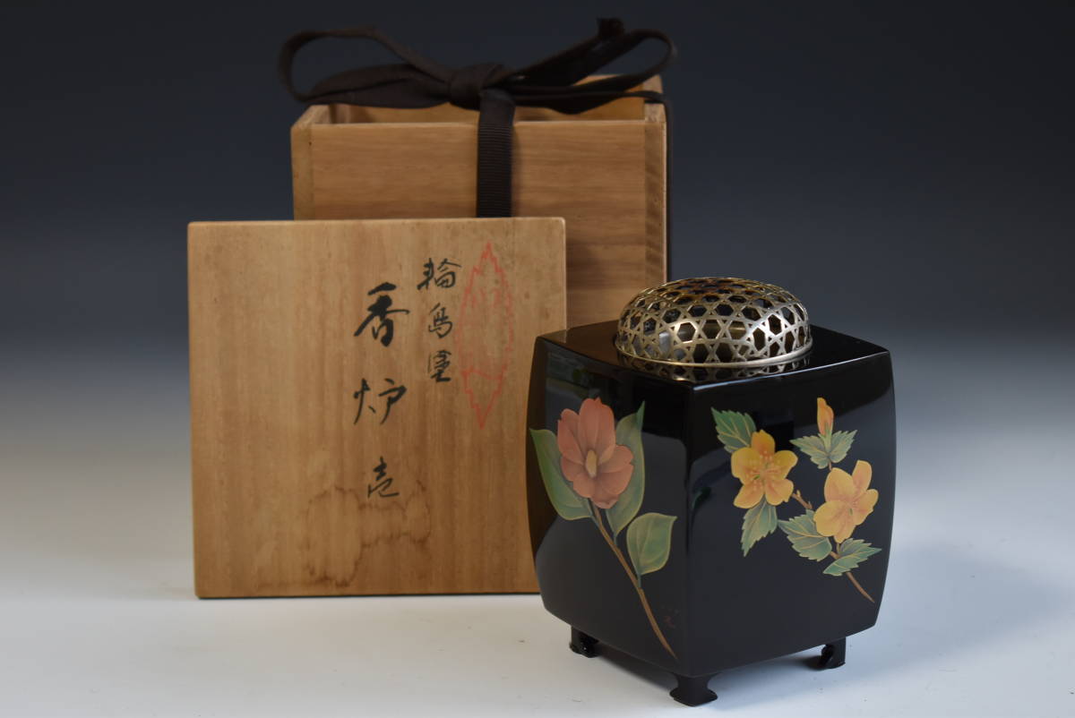 川谷内蒔絵工房 五代 清石 草花文蒔絵銘々皿 四季花 輪島塗 本うるし 木箱付き 輪島塗】 蒔絵師 高名光夫 四季草花 香炉 銀網火屋 漆芸 工芸品