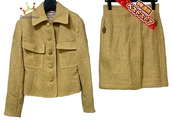 49アベニュージュンコシマダ 49av Junko Shimada スカートスーツ サイズ9 M ライトブラウン レディース レディーススーツ 女性用 売買されたオークション情報 Yahooの商品情報をアーカイブ公開 オークファン Aucfan Com