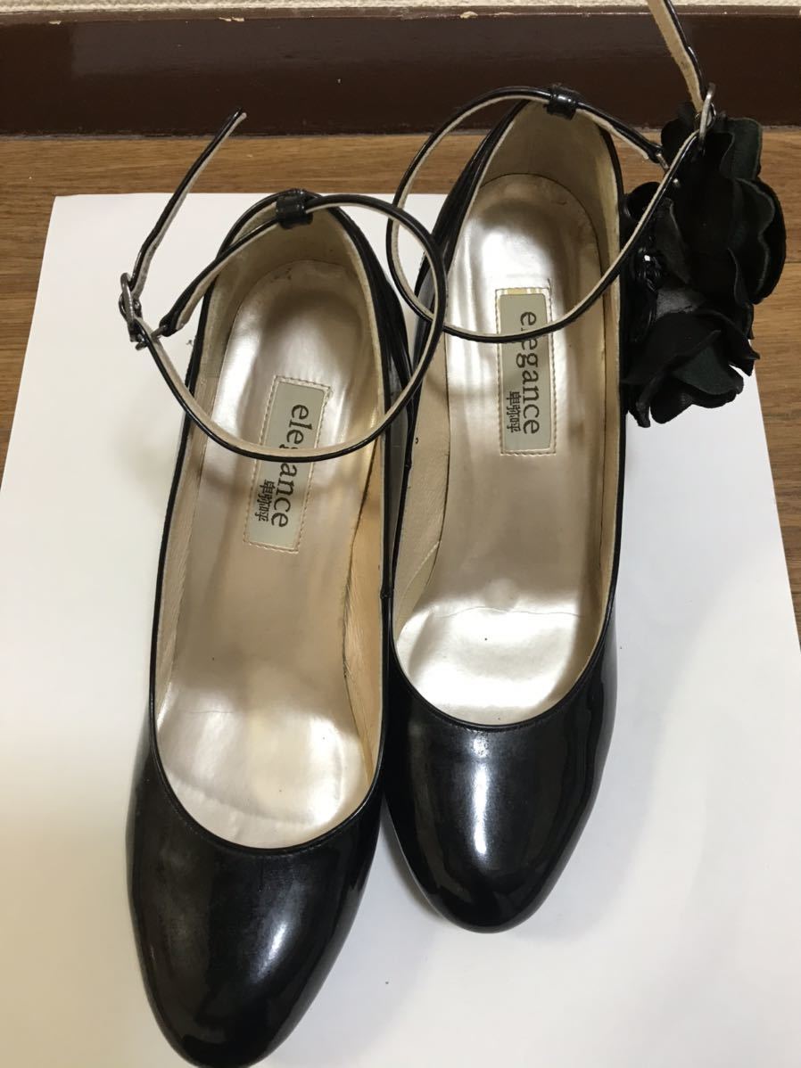 エレガンス卑弥呼パンプス上品黒エナメル23 5 定価税込 靴 売買されたオークション情報 Yahooの商品情報をアーカイブ公開 オークファン Aucfan Com