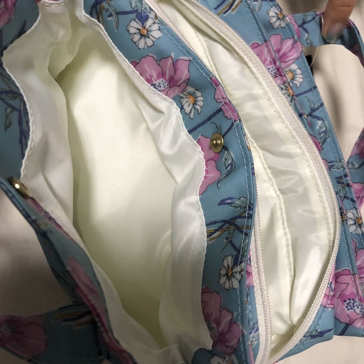 アフタヌーンティー リバティ ポワレ バッグインバッグ 可愛い ポーチ エコバッグ ポーチ 売買されたオークション情報 Yahooの商品情報をアーカイブ公開 オークファン Aucfan Com アフタヌーンティー リバティ ポワレ バッグインバッグ 可愛い ポーチ エコバッグ ポーチ 売買されたオークション情報 Yahooの商品情報をアーカイブ公開 オークファン Aucfan Com