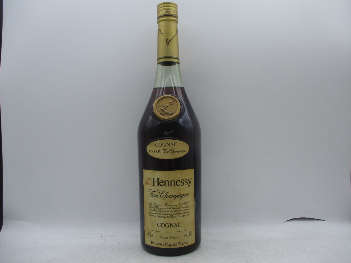 人気，HOT 同梱OK商品 HENNESSY VSOP ヘネシー VSOP コニャック ブランデー スリムボトル 1000ml 未開栓 古酒 X15945(ヘネシー)｜売買されたオークション情報、yahooの商品情報をアーカイブ公開 - オークファン コニャック