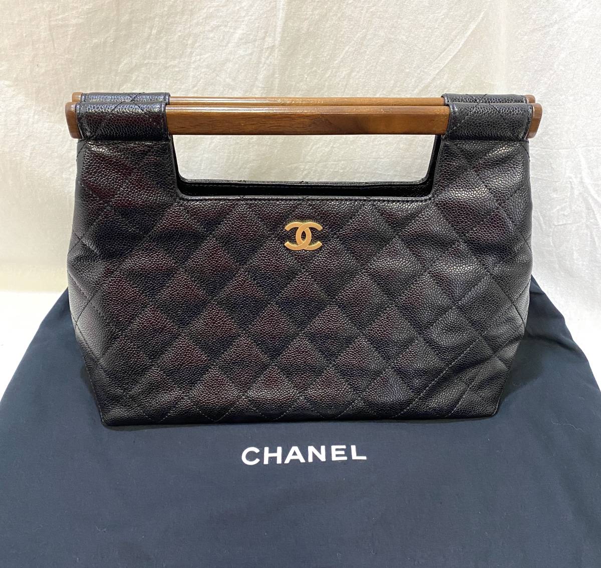  シャネル CHANEL マトラッセ ハンドバッグ ウッドハンドル キャンビアスキン ココマーク シリアルナンバー確認済み(ハンドバッグ)｜売買されたオークション情報、yahooの商品情報をアーカイ かばん、バッグ