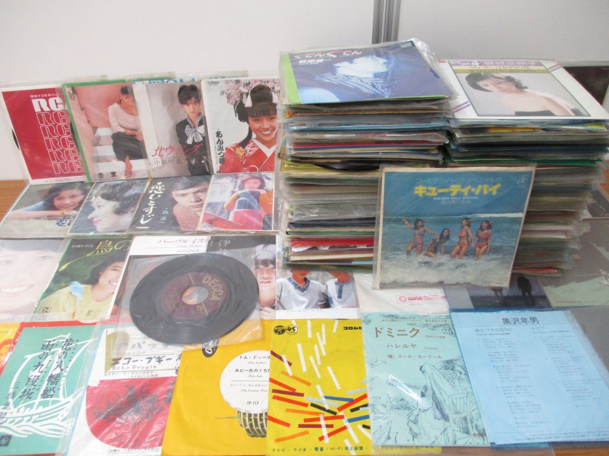 音楽レコード　まとめ売り □01)【同梱不可・ジャンク・1円～】EPレコードまとめて大量約220枚