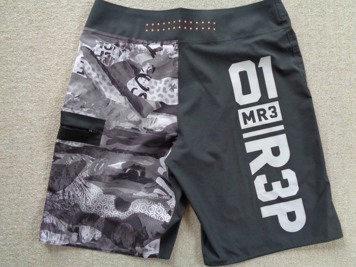 リーボック Reebok ショートパンツ レスミルズ 32サイズ 柔術 Mma 格闘技 Ufc ボクシング パンクラス 筋トレ Venum 修斗 格闘技 プロレス 売買されたオークション情報 Yahooの商品情報をアーカイブ公開 オークファン Aucfan Com