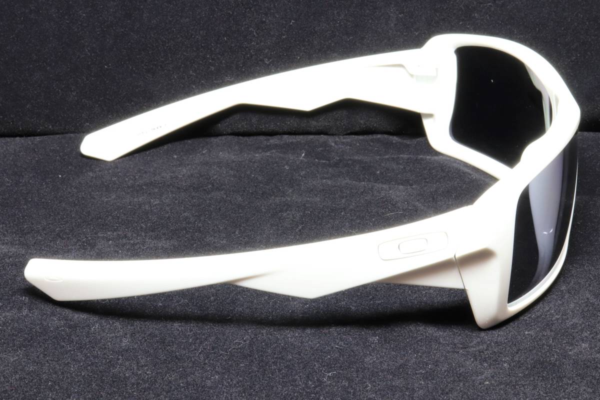Eyepatch Oakley by eyepatchアイパッチ。OAKLEYオークリー生産終了 