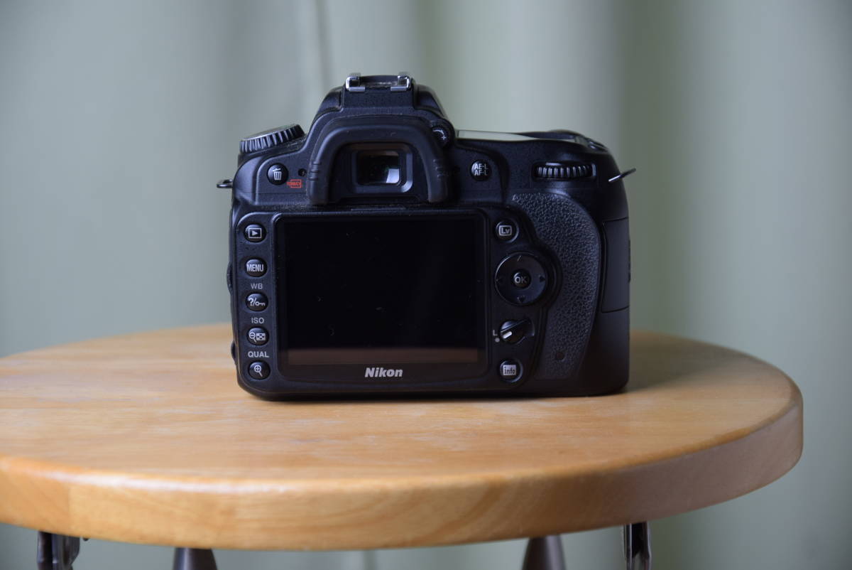 D90 Nikon : デジタル一眼レフカメラ | ニコン DX AF-S Electronics 