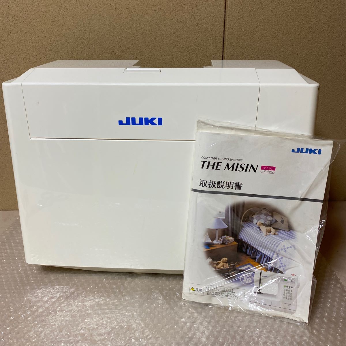 JUKI ジューキ the misin コンピューターミシン HZL-7900 JUKI ジューキ misin ◎美品◎ ◎付属品多数◎ フットコントローラー＆ワイドテーブル付き豪華特典付