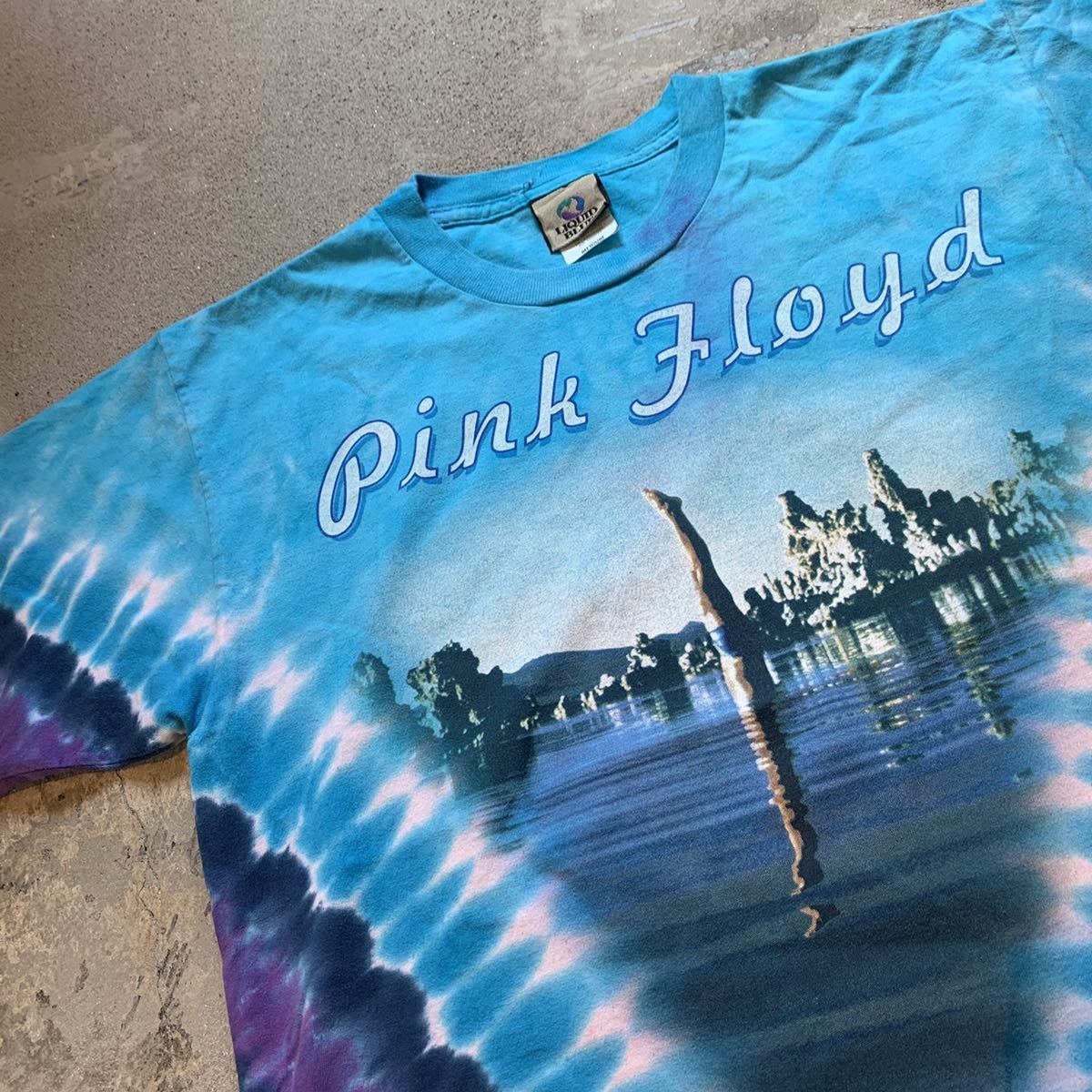 ピンクフロイド PINK FLOYD 古着 バンドTシャツ タイダイ柄 Pink 
