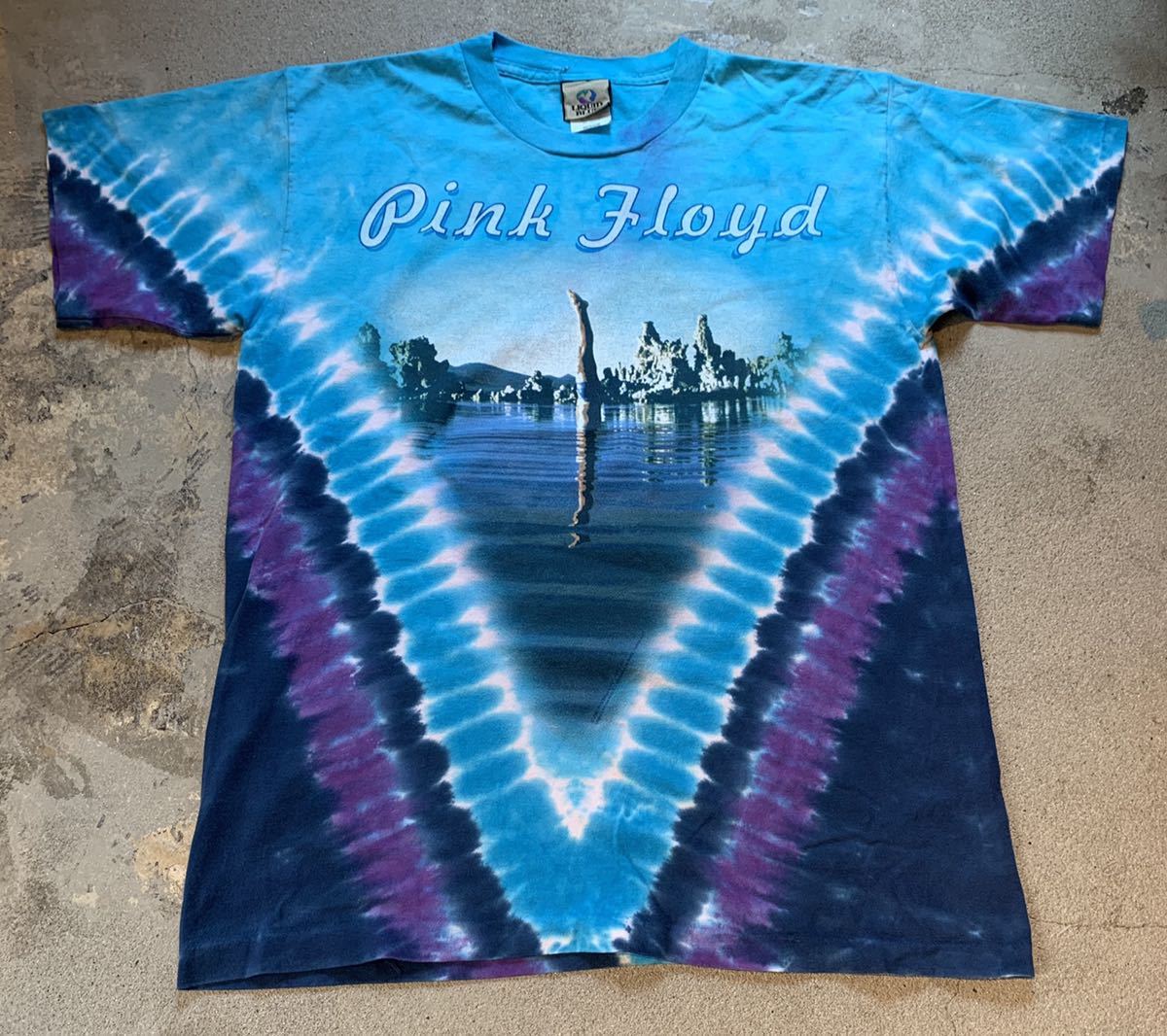 ピンクフロイド PINK FLOYD 古着 バンドTシャツ タイダイ柄 Pink 