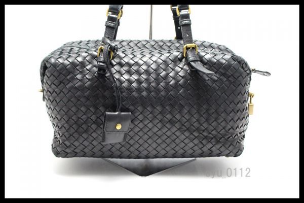 VENETA BOTTEGA イントレチャート ボッテガヴェネタ レザー ラウンド 
