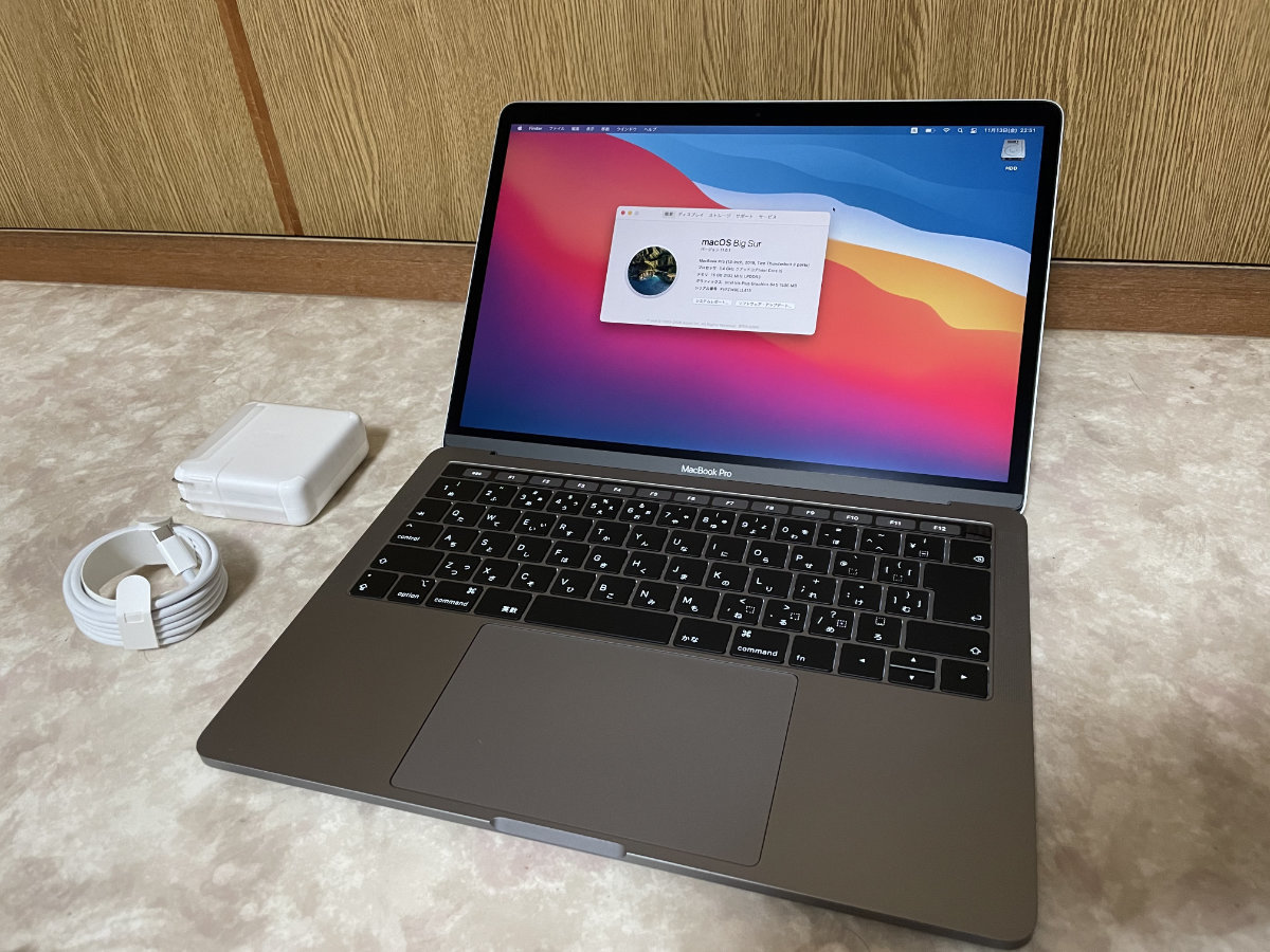 中古 MacBook Pro (13-inch， 2019， Two Thunderbolt 3 ports) A2159 