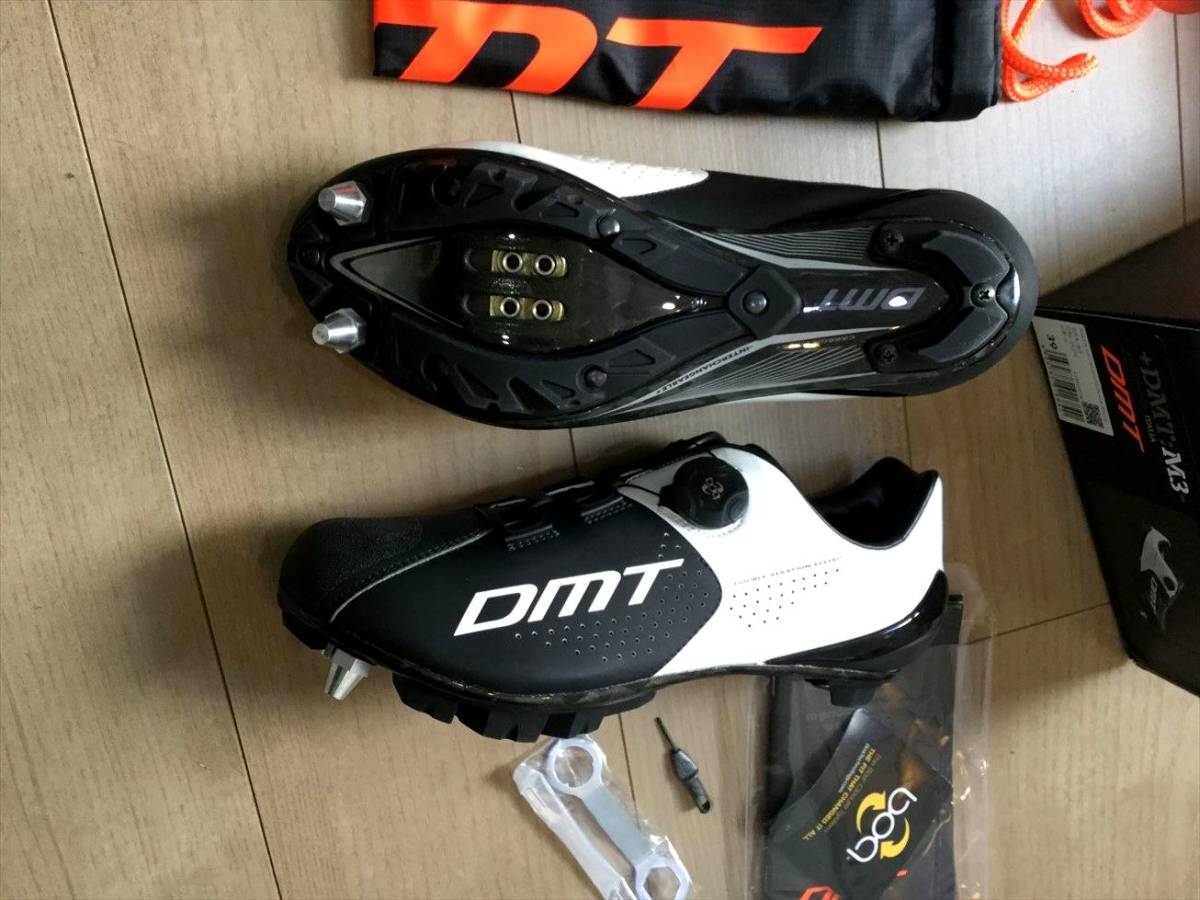 ☆残1 新品 DMT M3 MTBシューズ 白黒 41 ボアクロージャー 東レ製