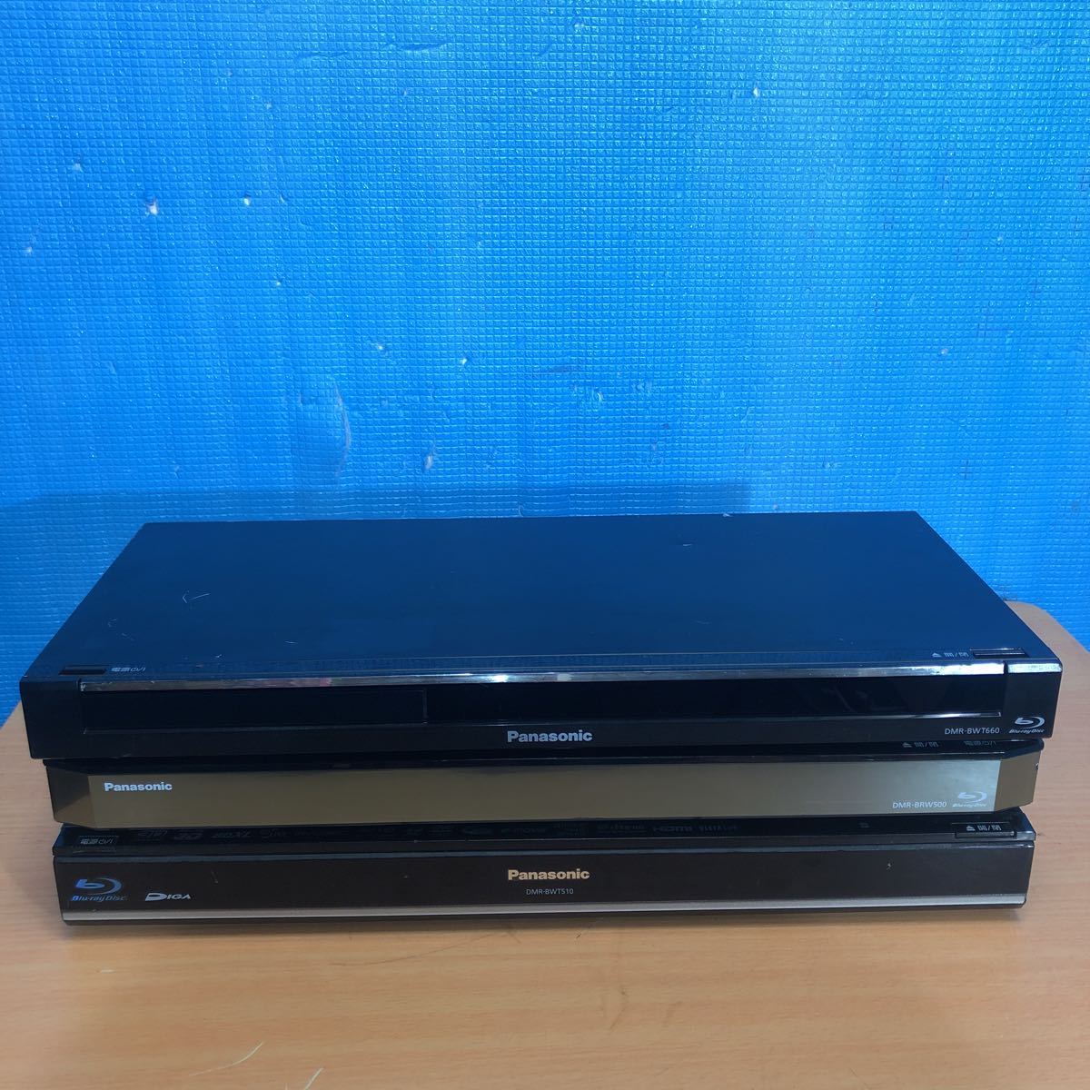 【美品】Panasonic DMR-BWT660 Blu-ray レコーダー Panasonic DIGA ブルーレイディスクレコーダー DMR-BWT660・DMR-BRW500