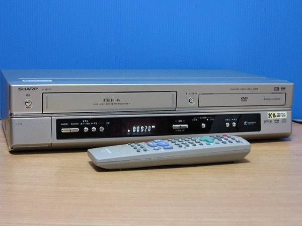 SHARP☆メンテ済 動作良好☆DVD+VHSビデオデッキ☆リモコン＆CD取説付