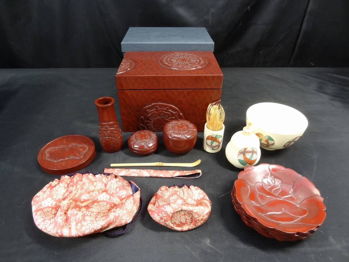  K5013 祥子銘 堆朱 茶箱 野点茶道具一式+茶托/急須台(漆芸)｜売買されたオークション情報、yahooの商品情報をアーカイブ公開 - オークファン その他