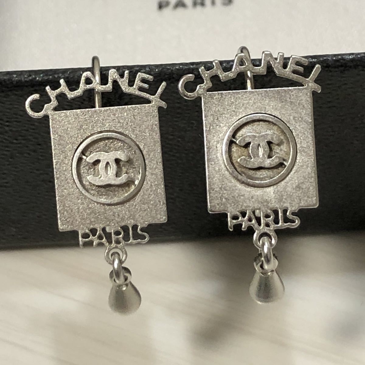 シャネル CHANEL シルバー ピアス ロゴ ココマーク フープ ライン 
